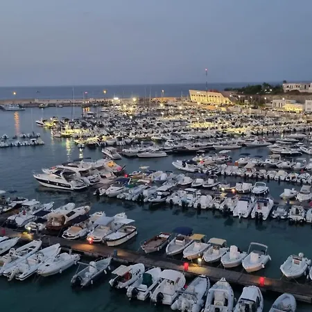 2 Bedroomed - Sleeps 5 Apartament