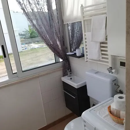 2 Bedroomed - Sleeps 5