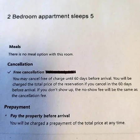 2 Bedroomed - Sleeps 5 Apartment *